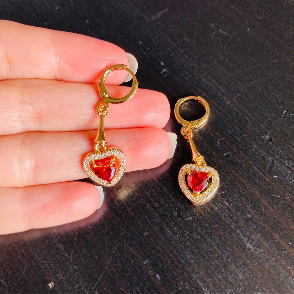 Heart earrings